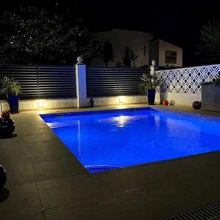 إمبوريابرافا Jolie Maison Avec Sa Piscine Privee Wifi المظهر الخارجي الصورة