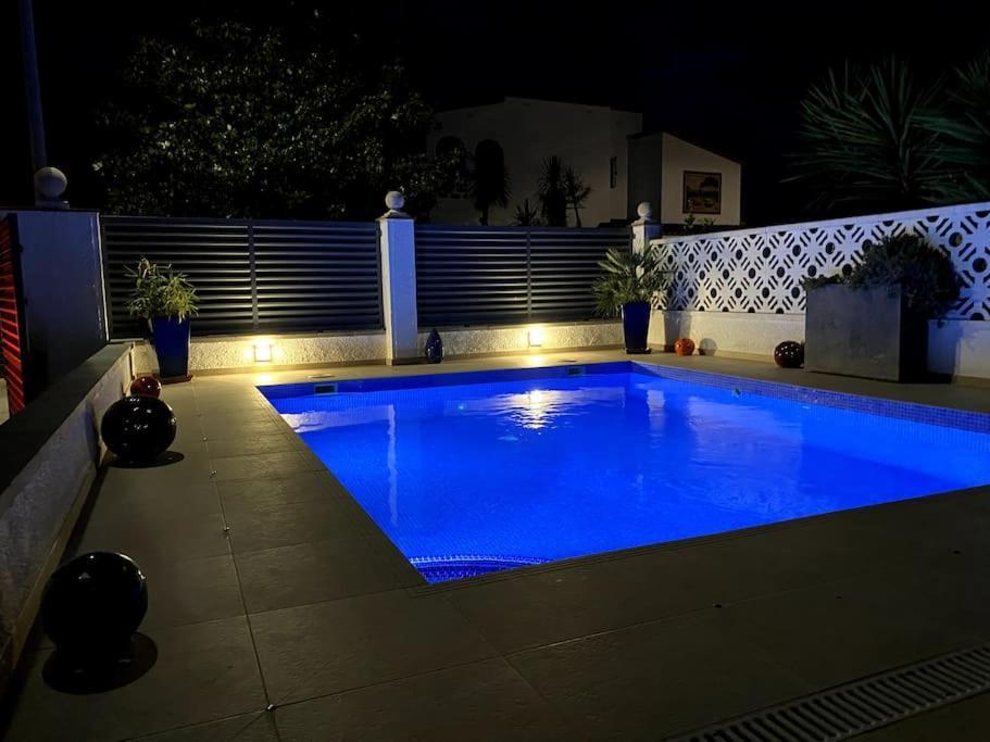 إمبوريابرافا Jolie Maison Avec Sa Piscine Privee Wifi المظهر الخارجي الصورة